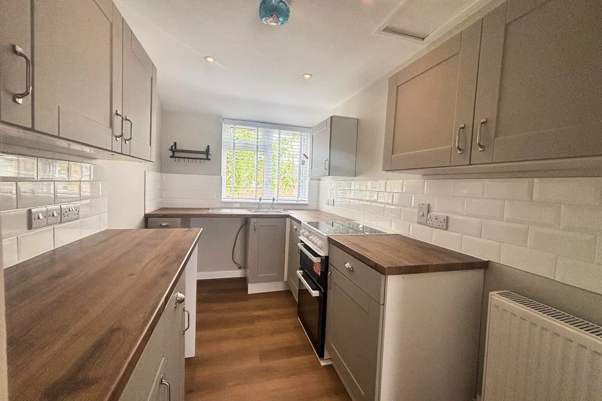 House Colemans Close in Calne