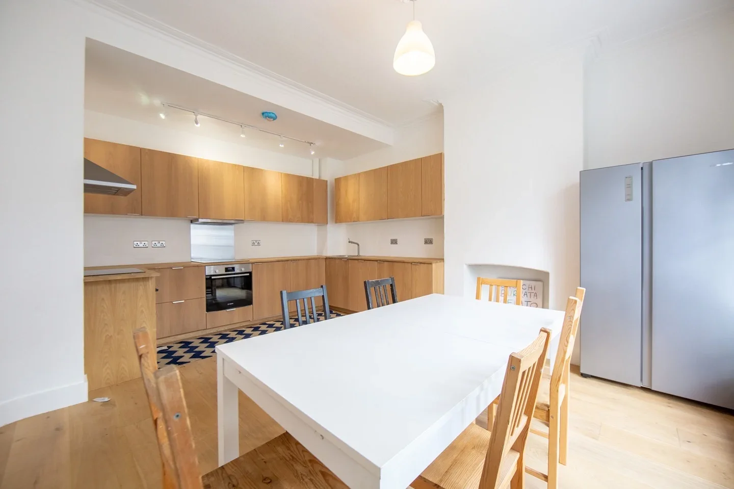House Calverley Grove in Greater London