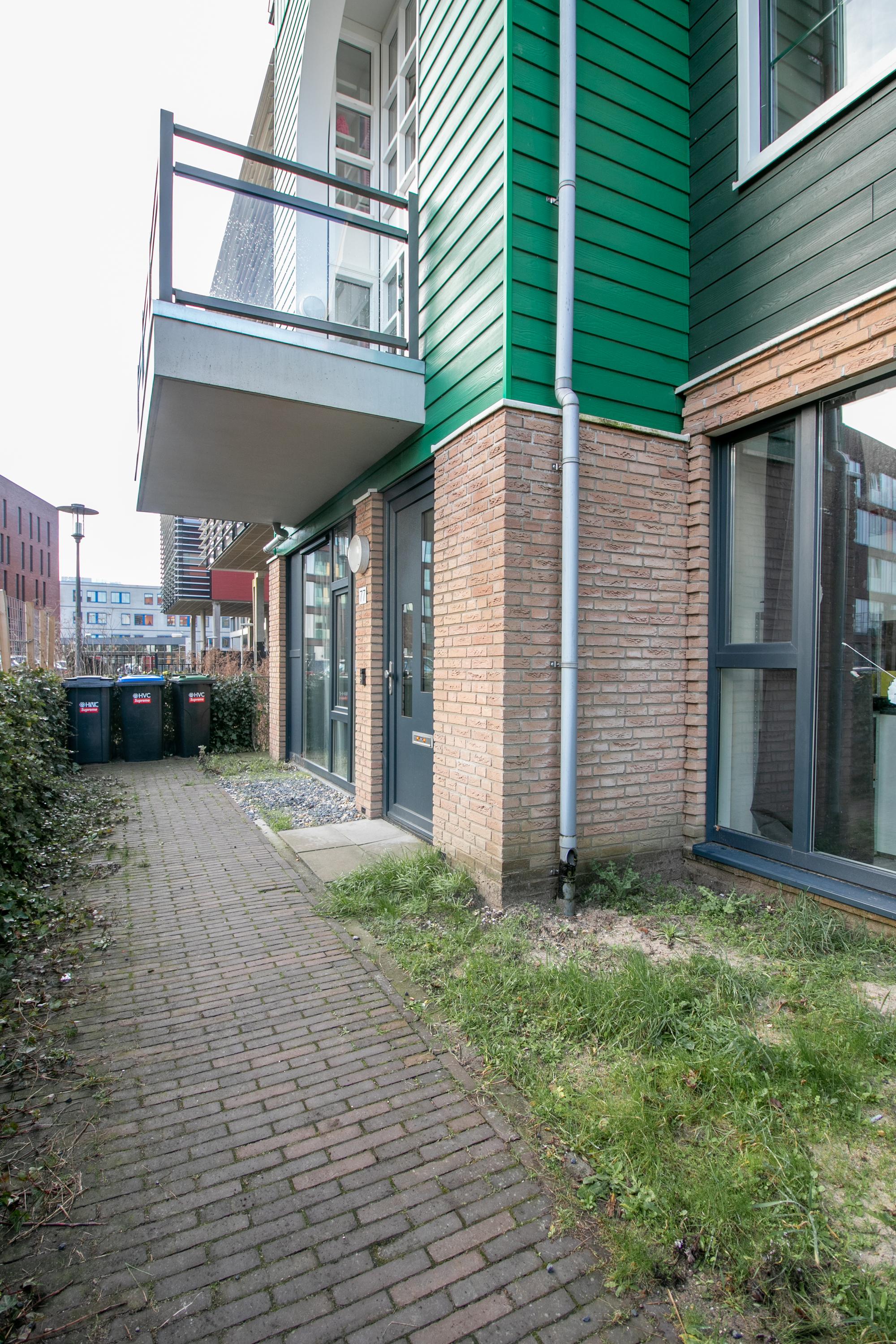 Hoekwoning te huur: Letterhout 77, Zaandam