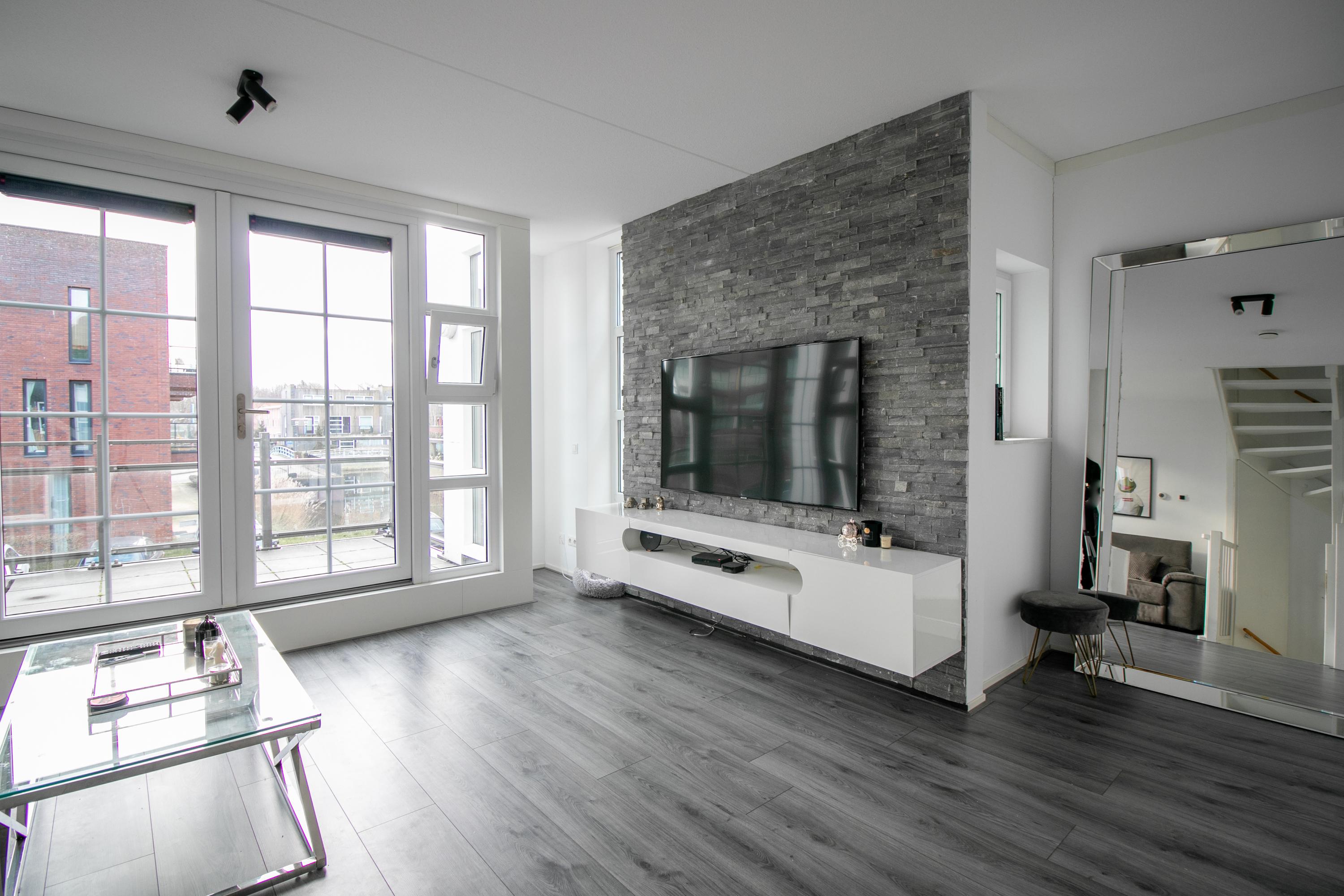 Hoekwoning te huur: Letterhout 77, Zaandam