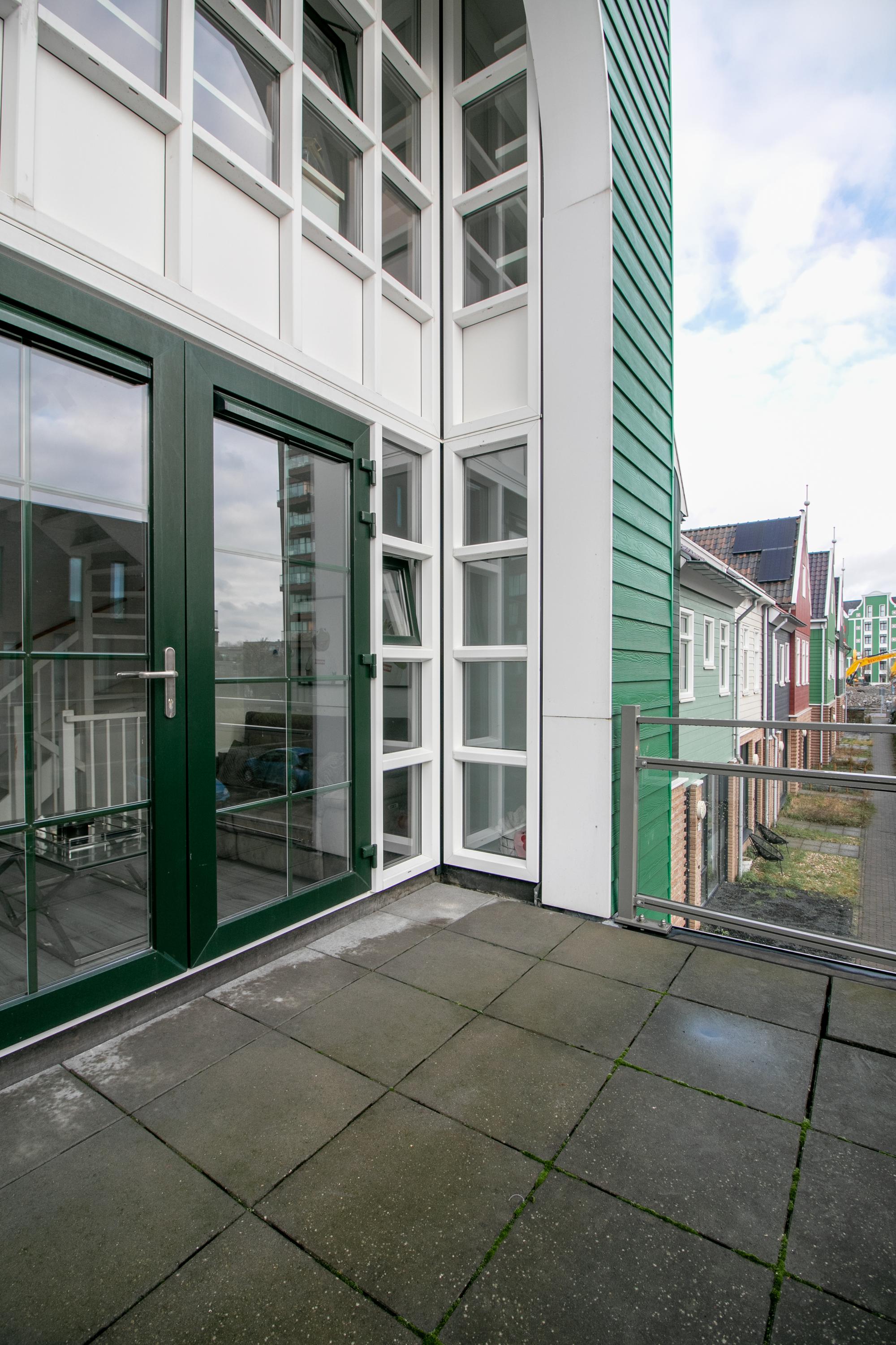 Hoekwoning te huur: Letterhout 77, Zaandam