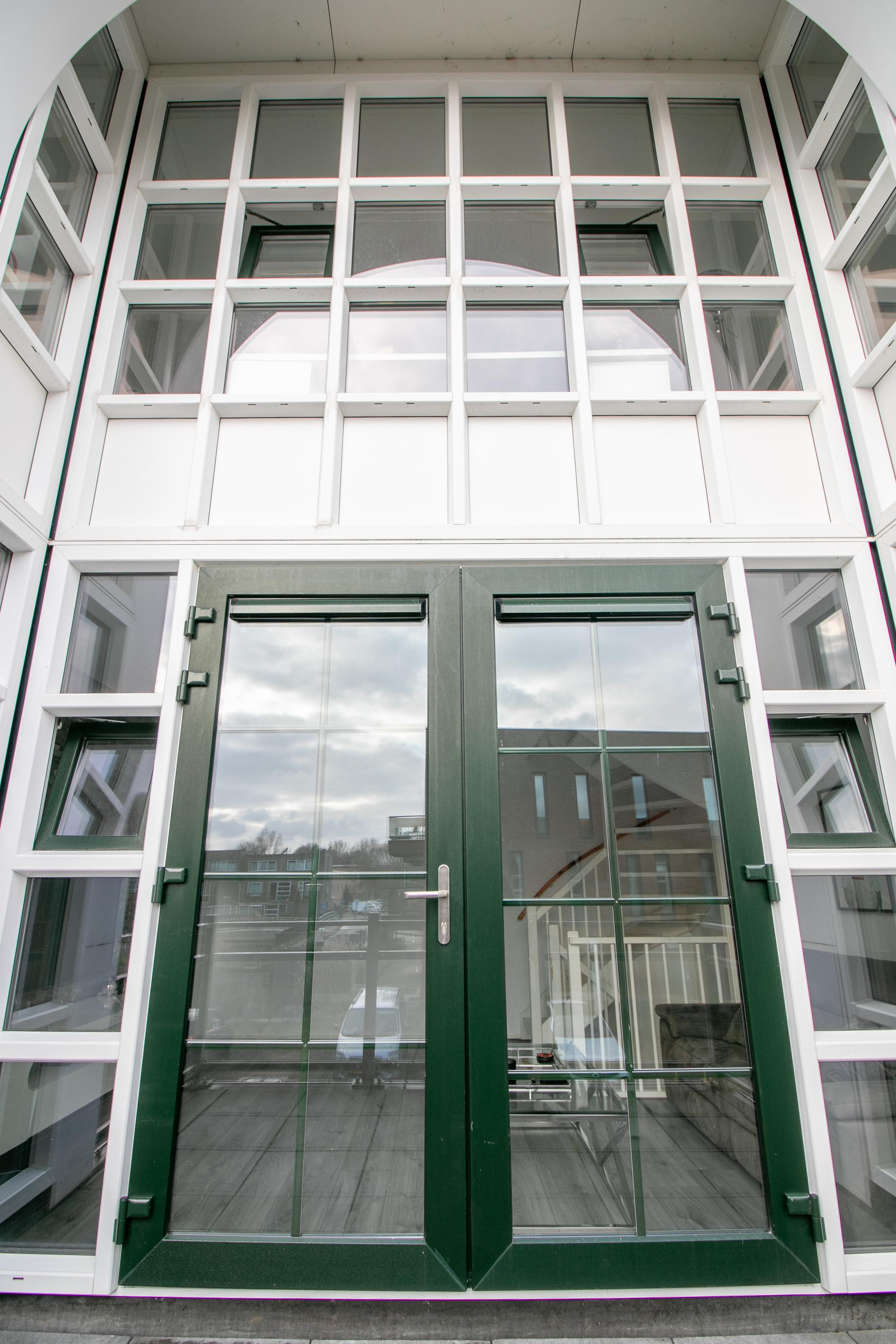Hoekwoning te huur: Letterhout 77, Zaandam