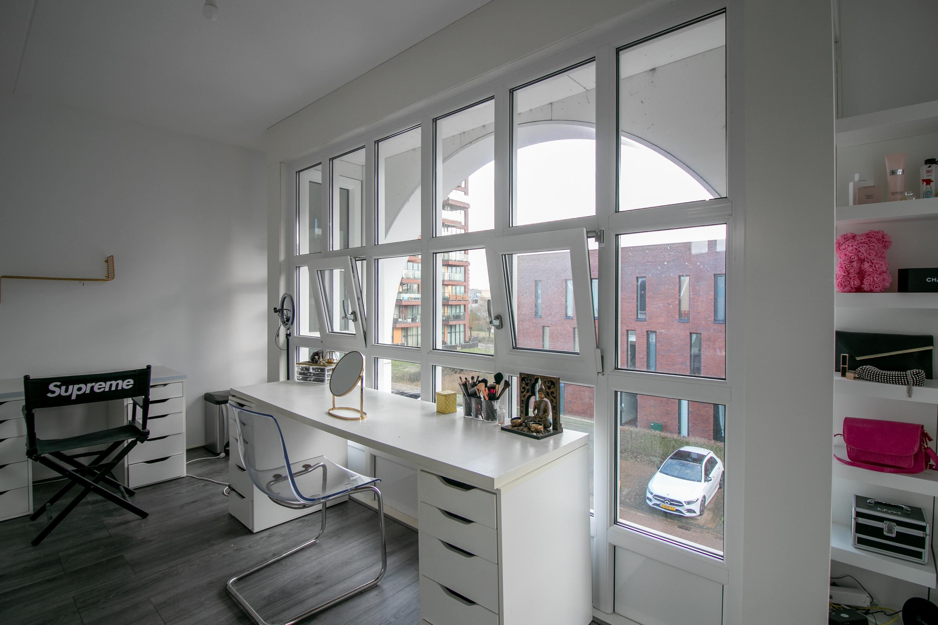 Hoekwoning te huur: Letterhout 77, Zaandam