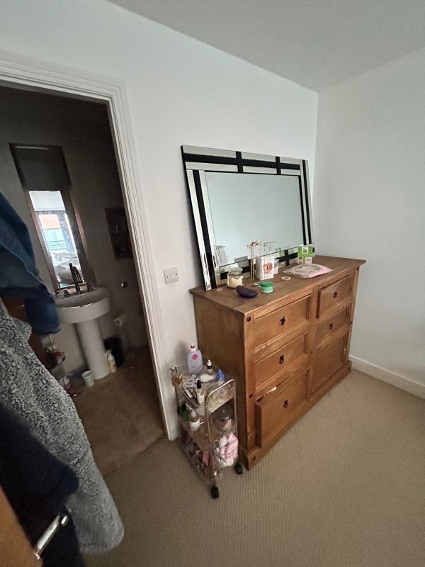 Room Worsdell Drive in Gateshead