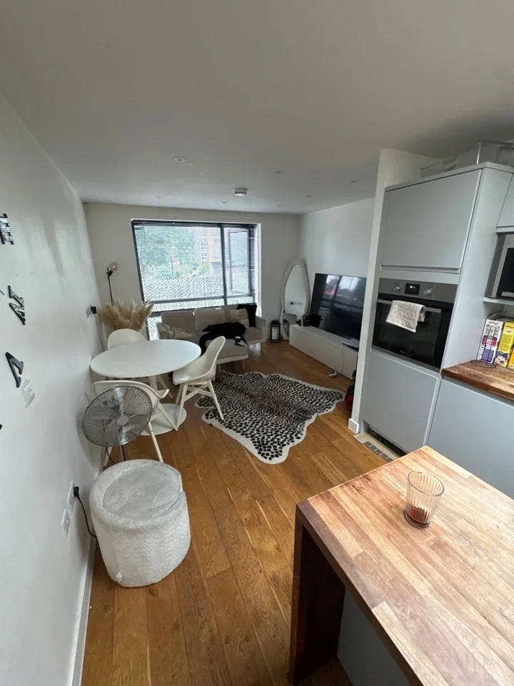 House Lordship Lane in Greater London