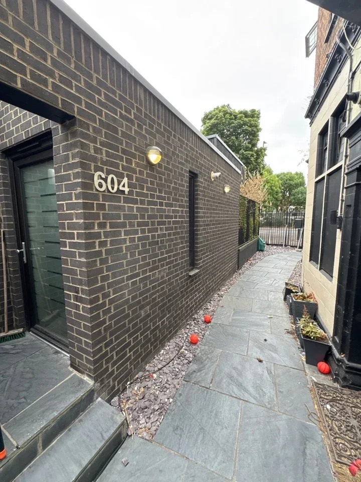 House Lordship Lane in Greater London