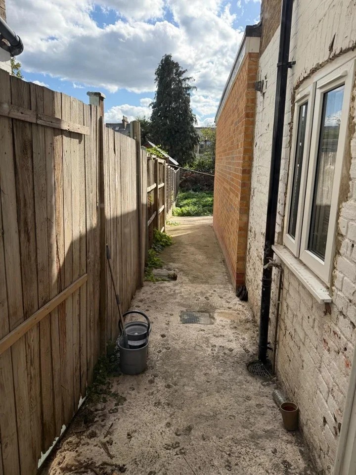 Room Belgrave Road in Slough
