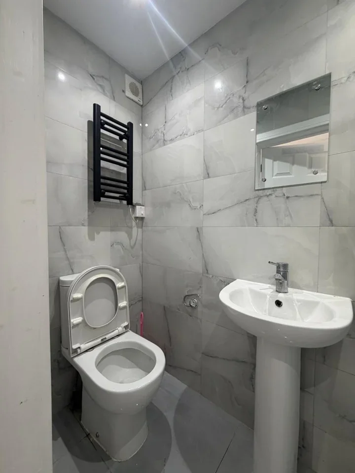 Room Belgrave Road in Slough