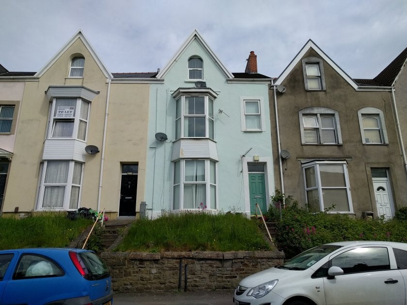 Flat Hanover Street in Swansea