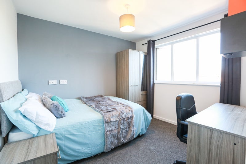 House Langwood Close in Coventry