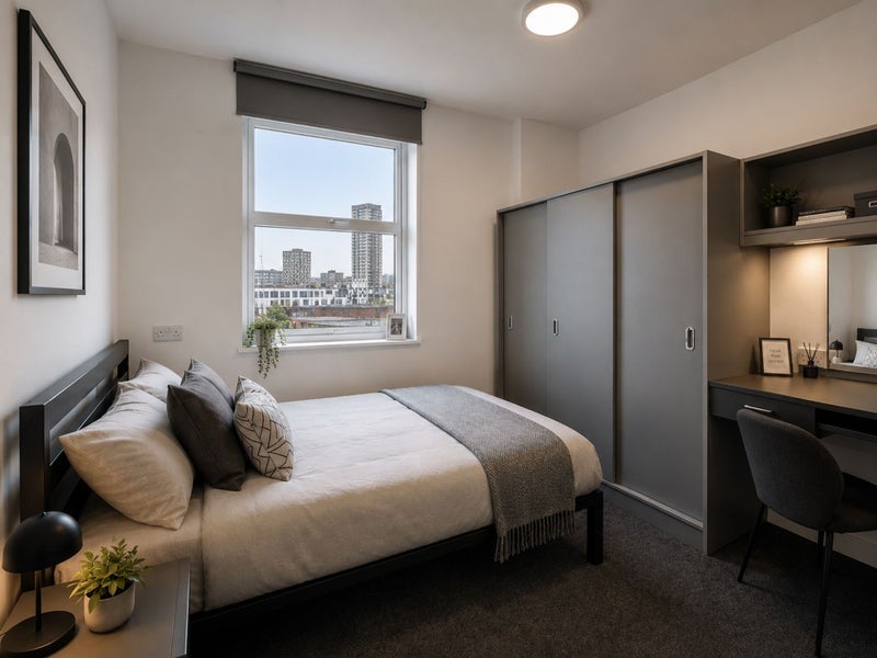 Room Hales Street in Coventry