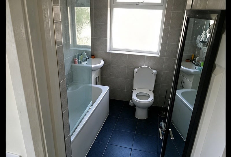 Room Tokyngton Avenue in Greater London