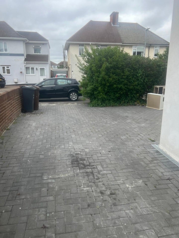 House Sylvan Way in Greater London