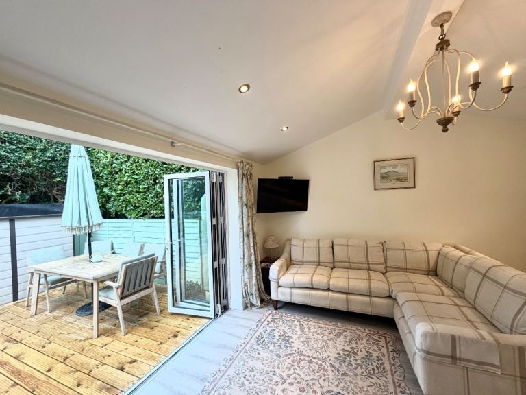 Flat Bangor Road in Holywood