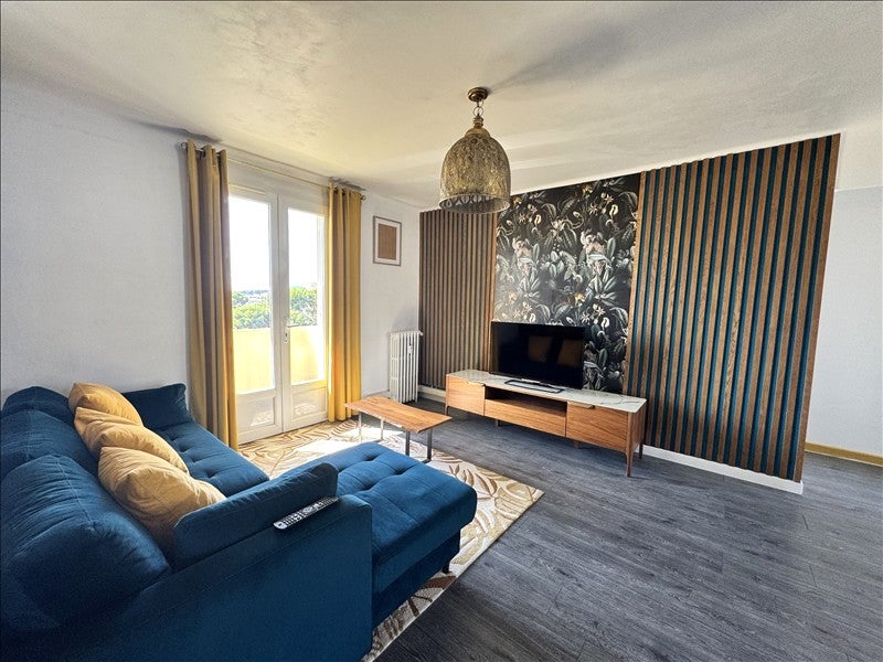 Flat Rue Octave Tessier in Toulon