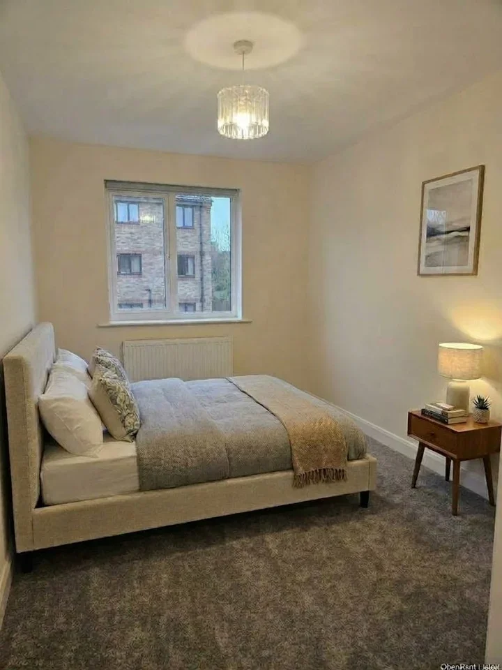 Flat Howard Close in Epping Forest