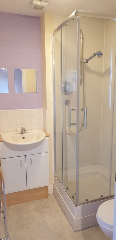 Room Macdonald Close in Sandwell