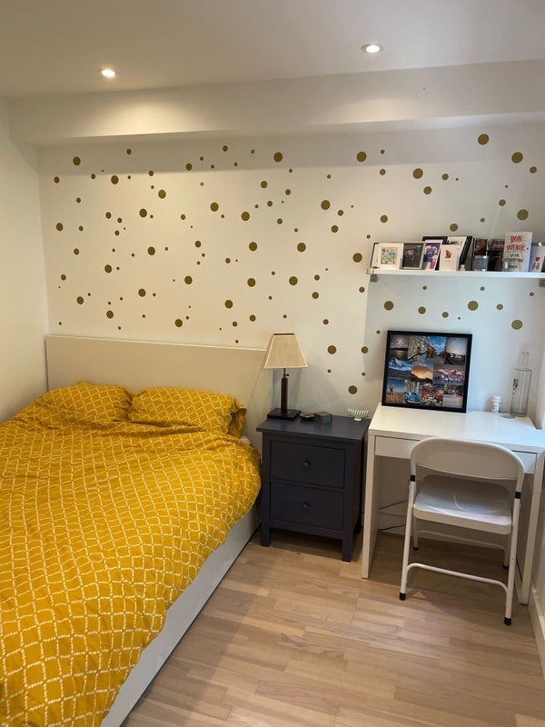 Room St Paul's Mews in Greater London