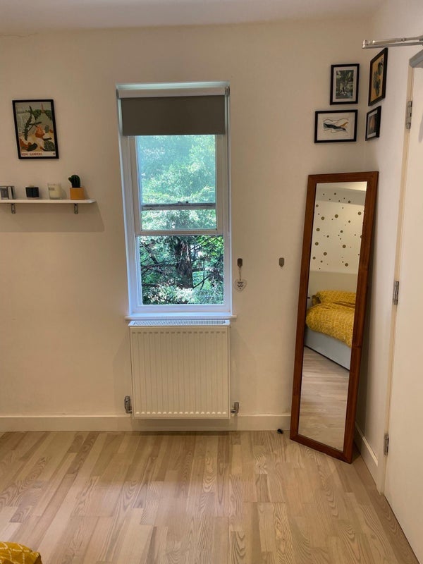 Room St Paul's Mews in Greater London