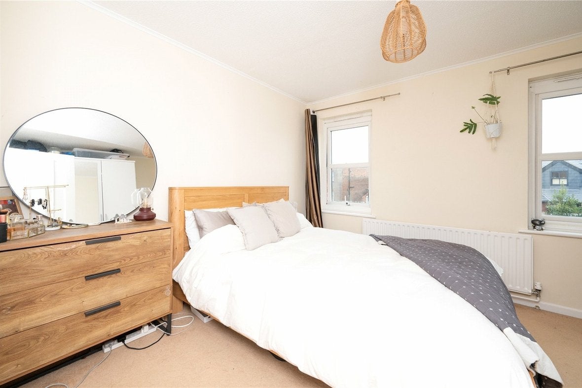 Flat Normandy Road in St Albans