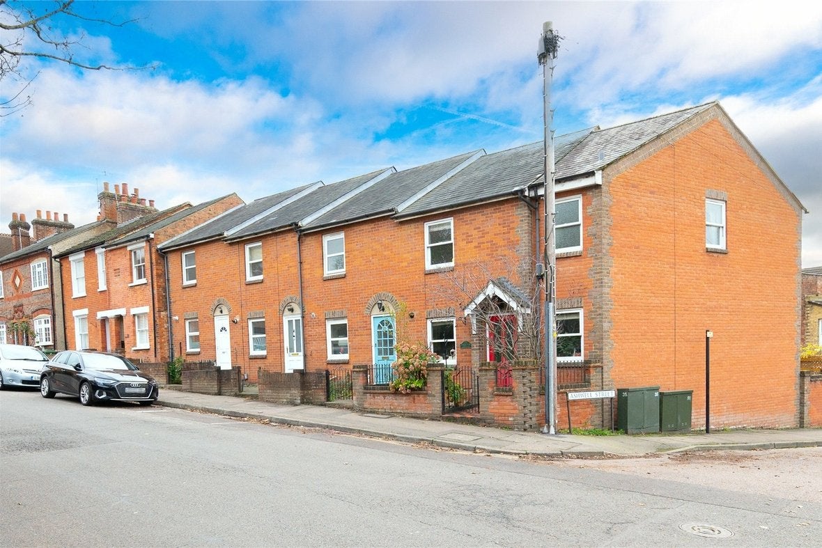 Flat Normandy Road in St Albans