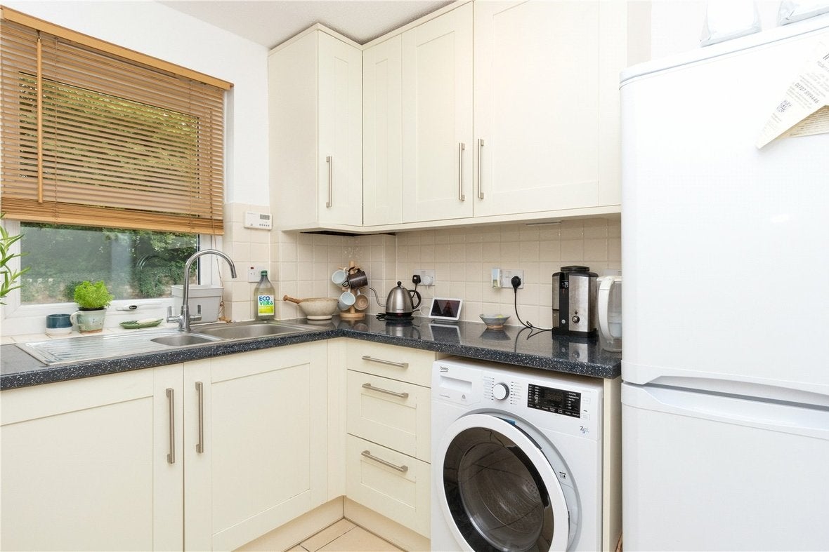 Flat Normandy Road in St Albans