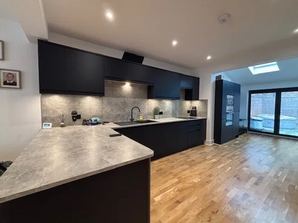 Flat Waterloo Road in Tonbridge and Malling