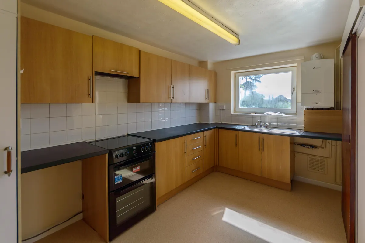 Flat Centurion Close in Salisbury