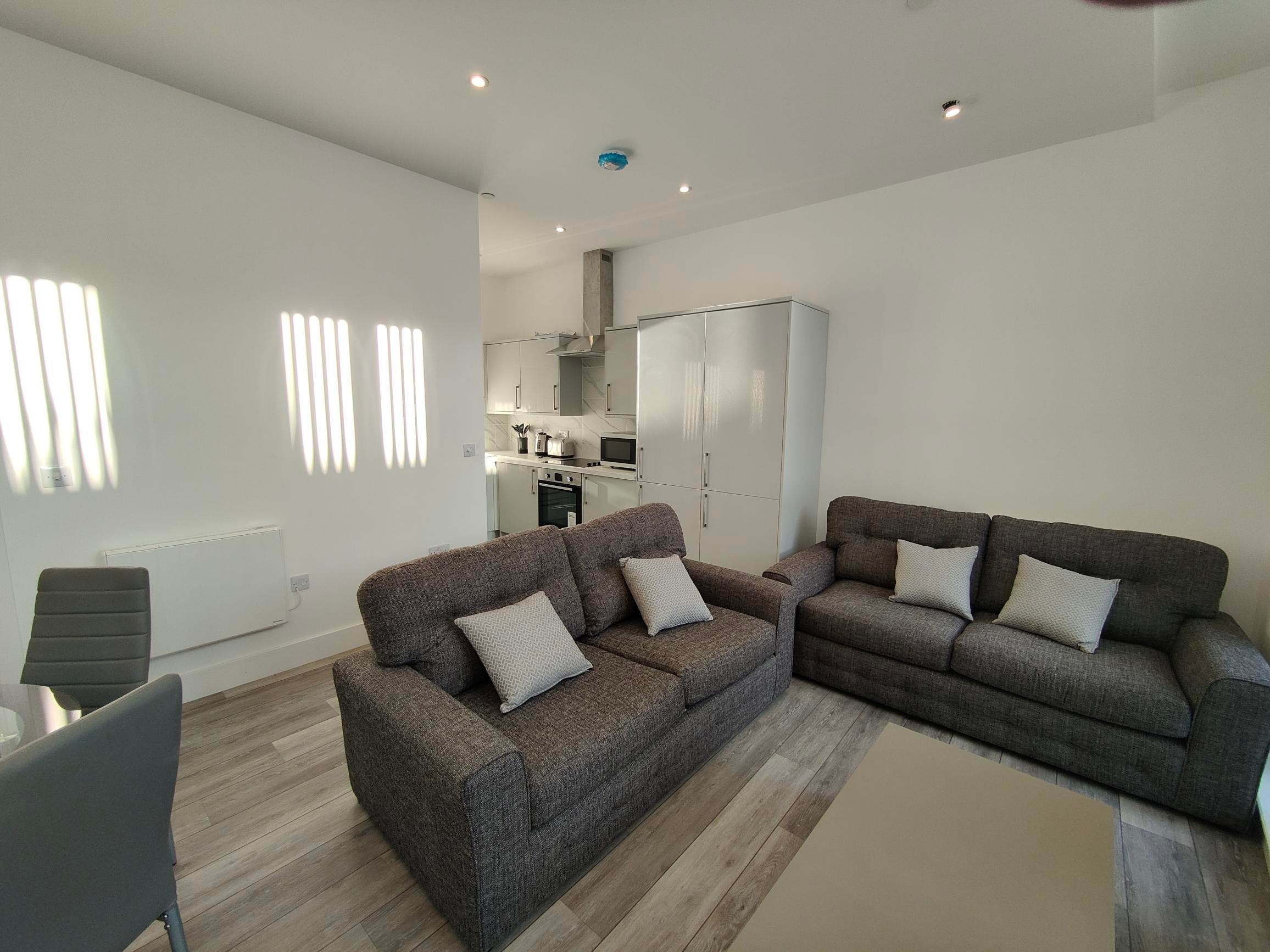 Flat The Kingsway in Swansea