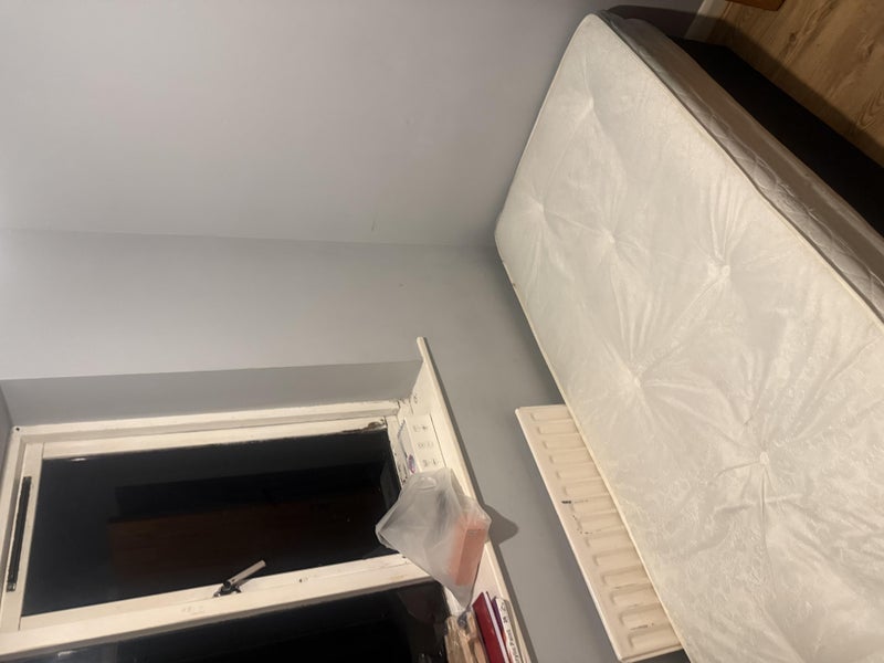 Room Cornflower Lane in Greater London