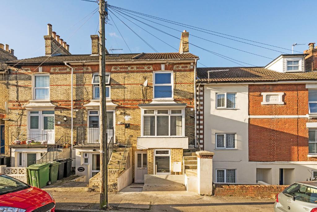 Flat Kingsley Road in Maidstone