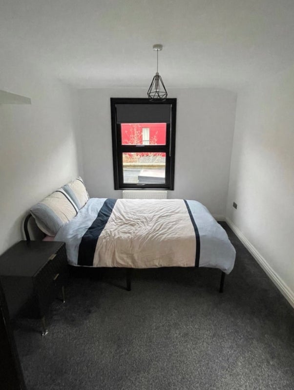 Room Blackhorse Lane in Greater London