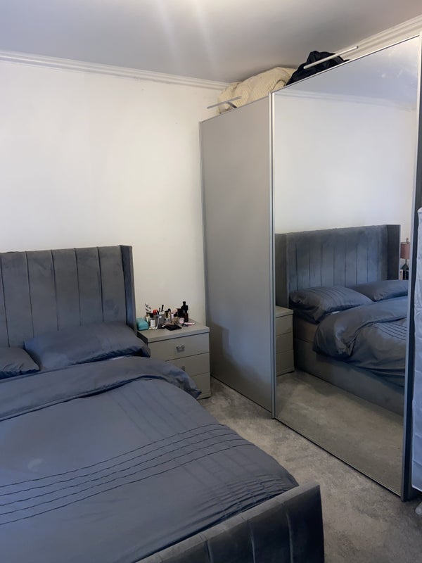 Room Upper Park Road in Greater London