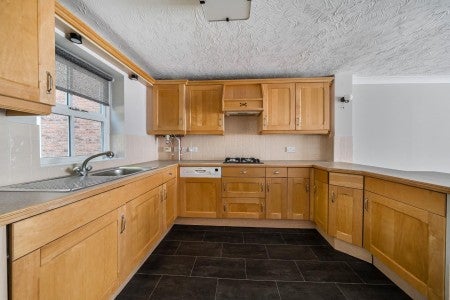 House Round Close in Shirley