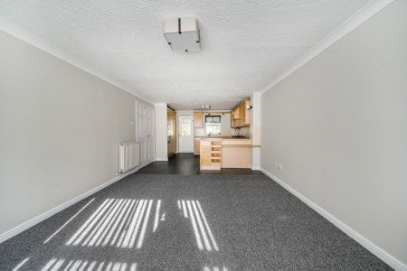 House Round Close in Shirley