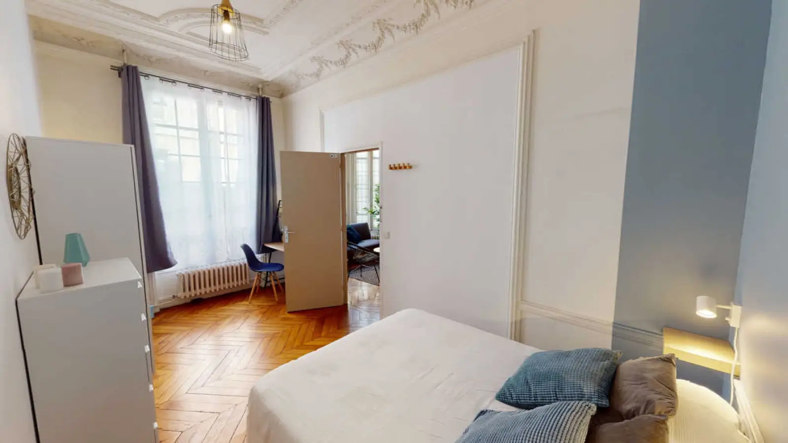 Chambre Boulevard Malesherbes à Paris