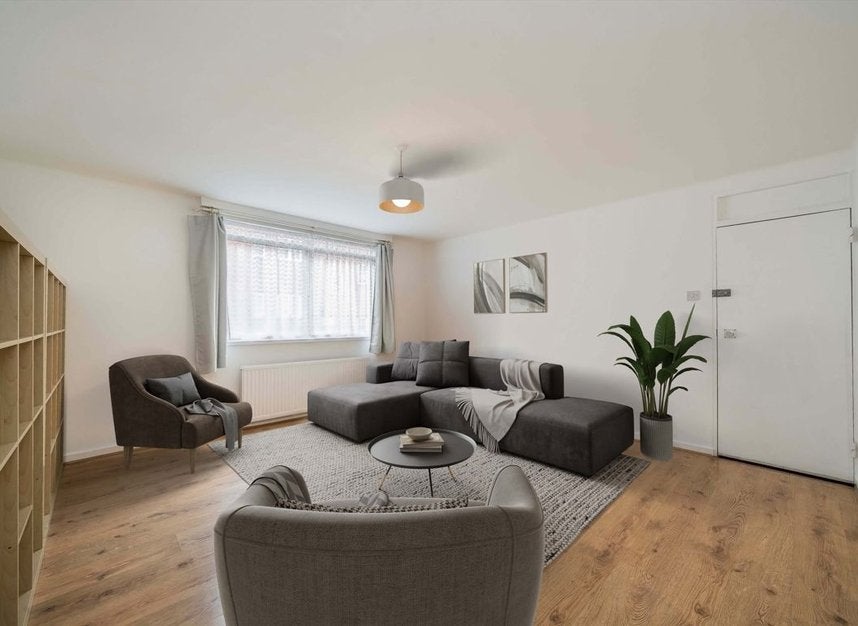 Flat Lancing Street in Greater London