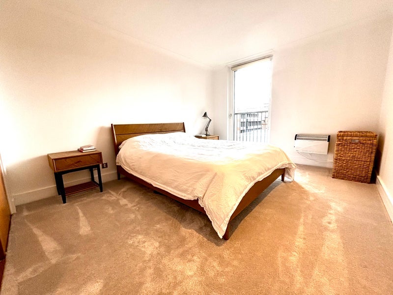 Room Argyle Street in Glasgow
