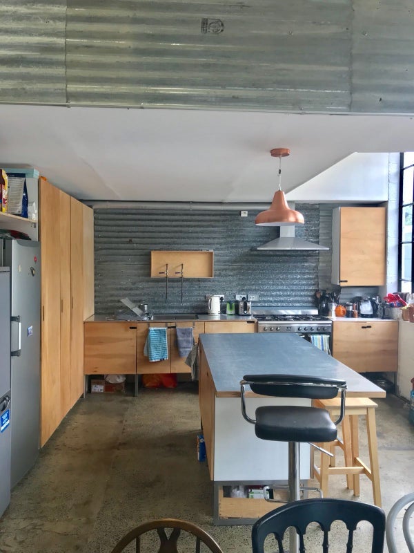 Room Ashfield Road in Greater London
