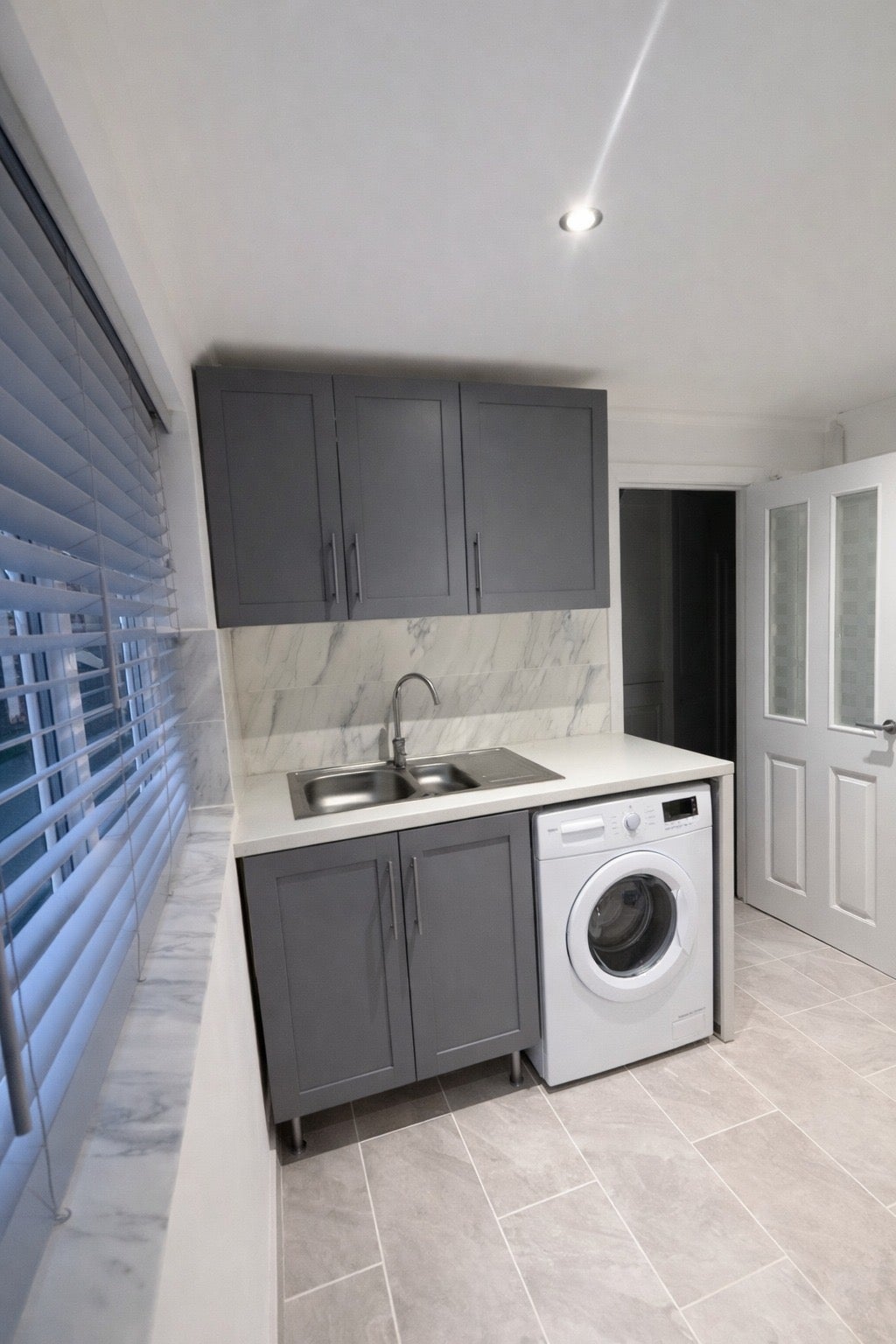 House Sandown Road in Greater London