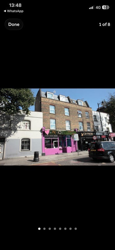 Room Grove Road in Greater London