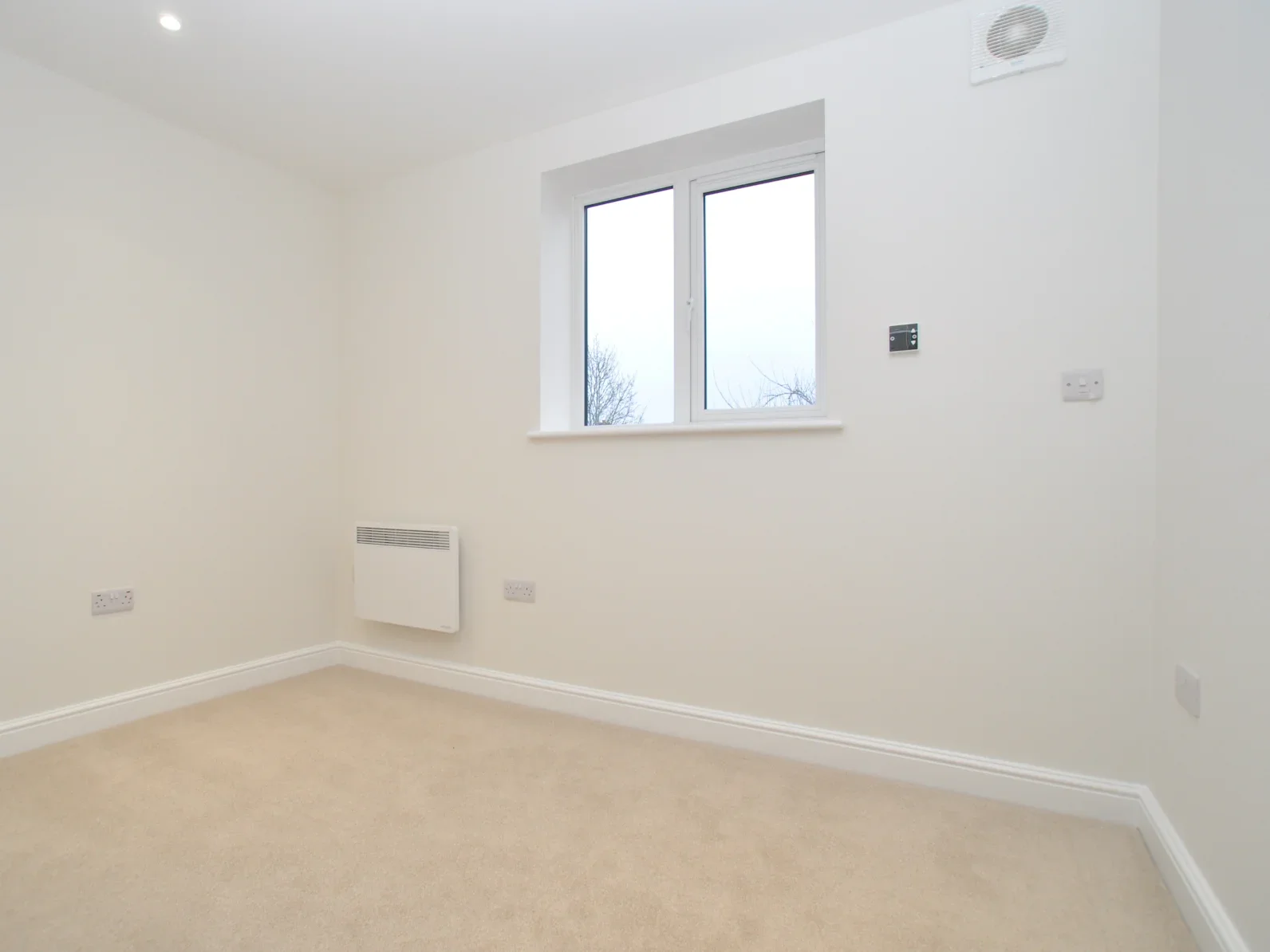 Flat Pearcey Road in Bedford