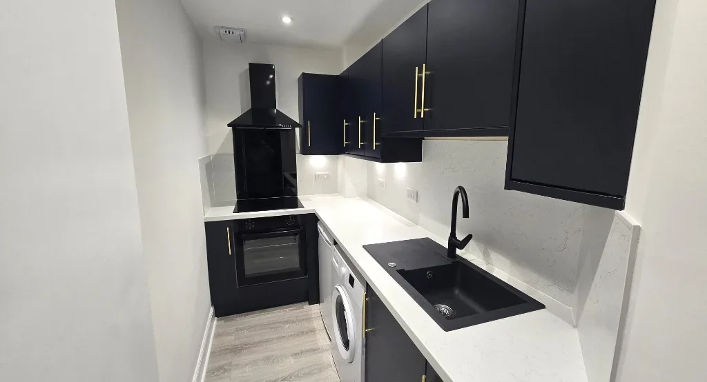 Flat Elmbank Terrace in Aberdeen City
