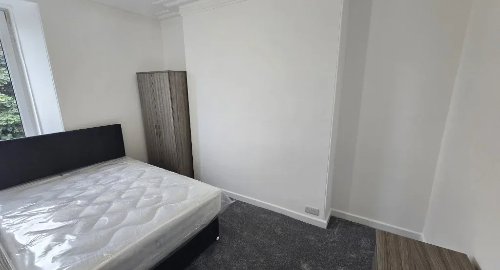 Flat Elmbank Terrace in Aberdeen City