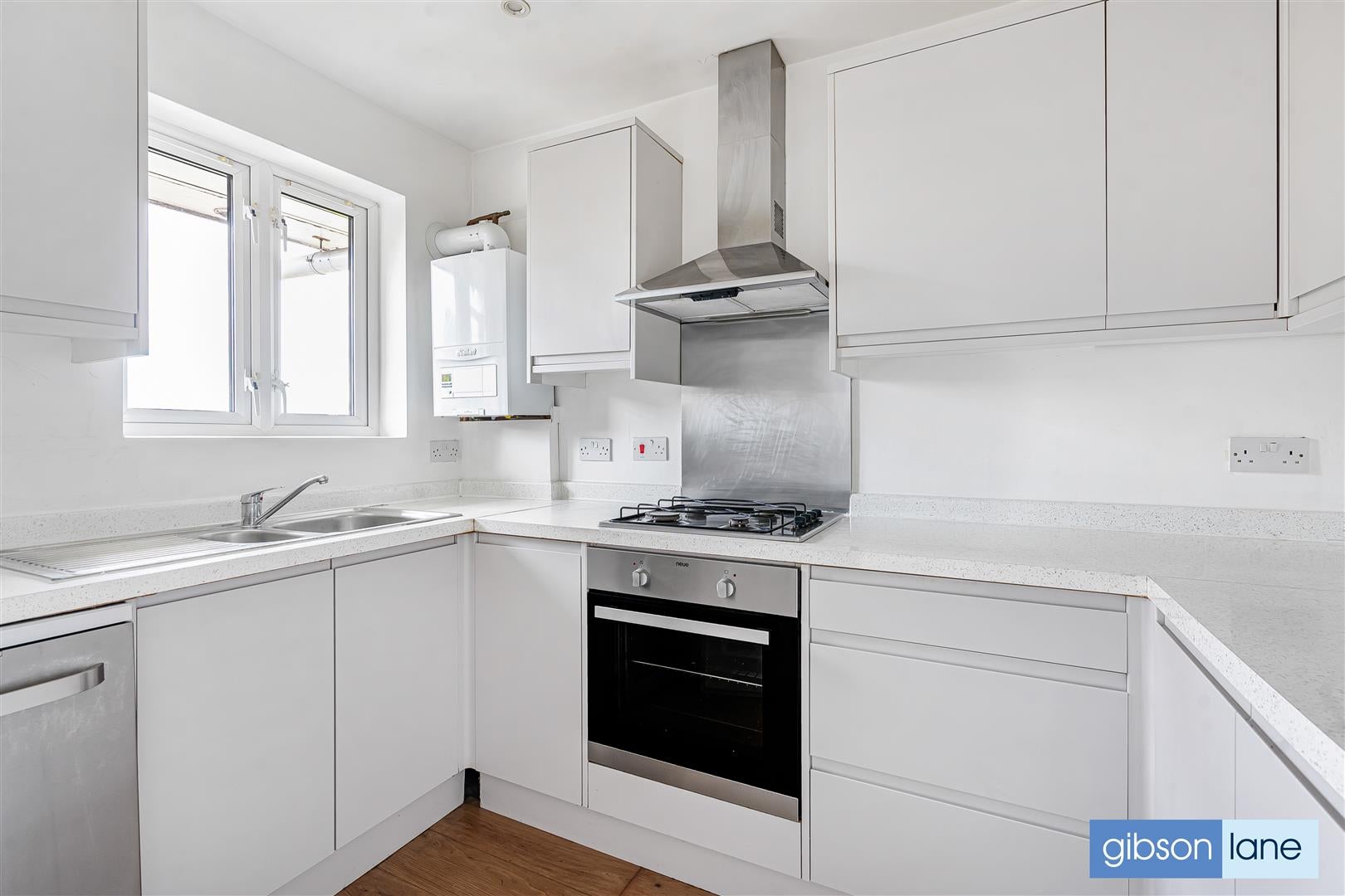 Flat Glenbuck Road in Greater London