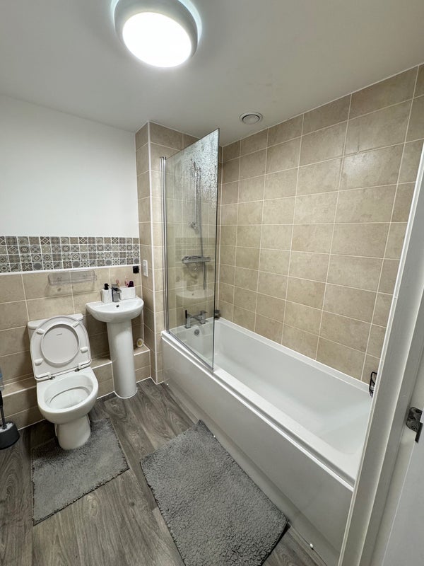 Flat Berrington Walk in Birmingham