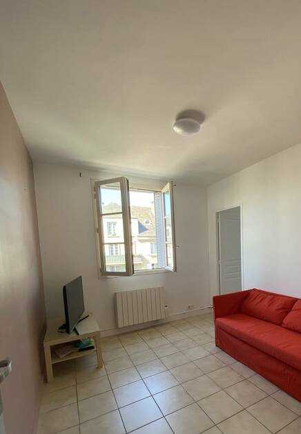 Appartement Avenue Pierre Curie à Saint-Cyr-l'École