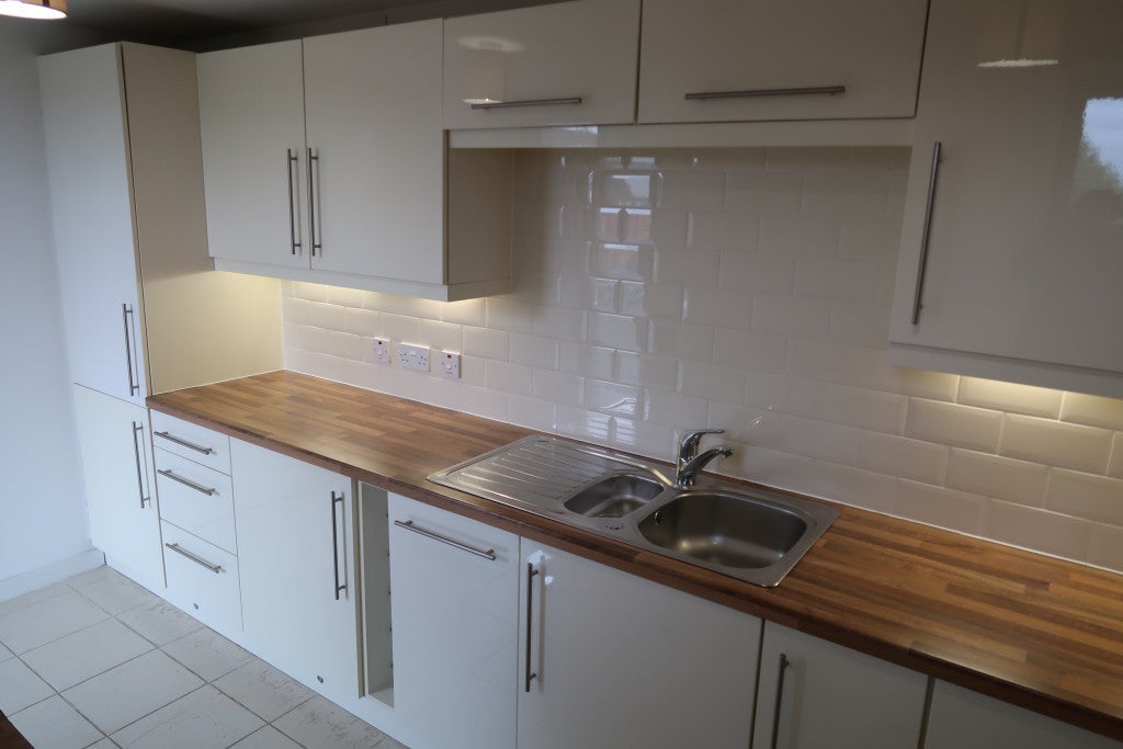 Flat Golspie Street in Glasgow