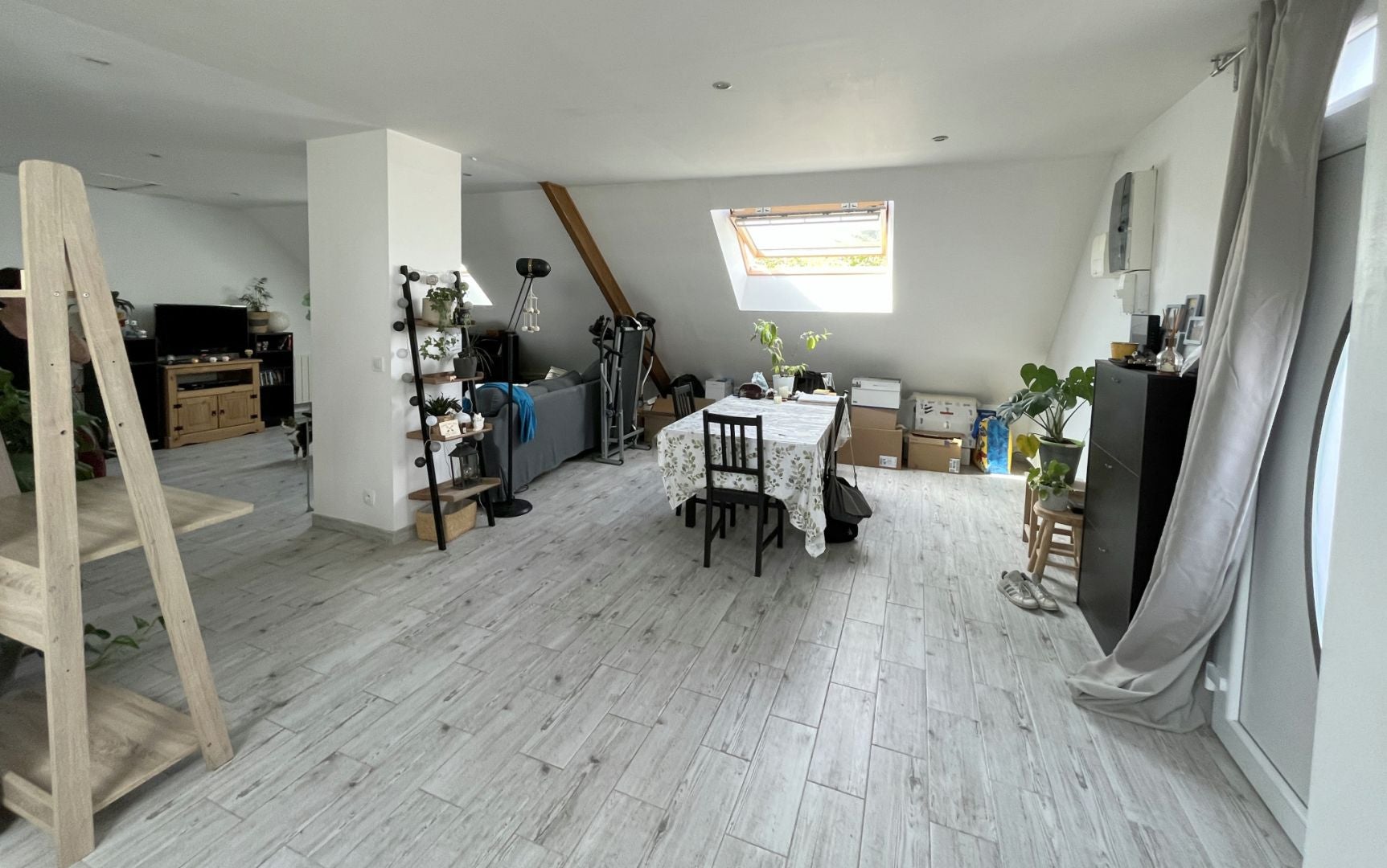 Flat Rue Des Francs Bourgeois in Bû