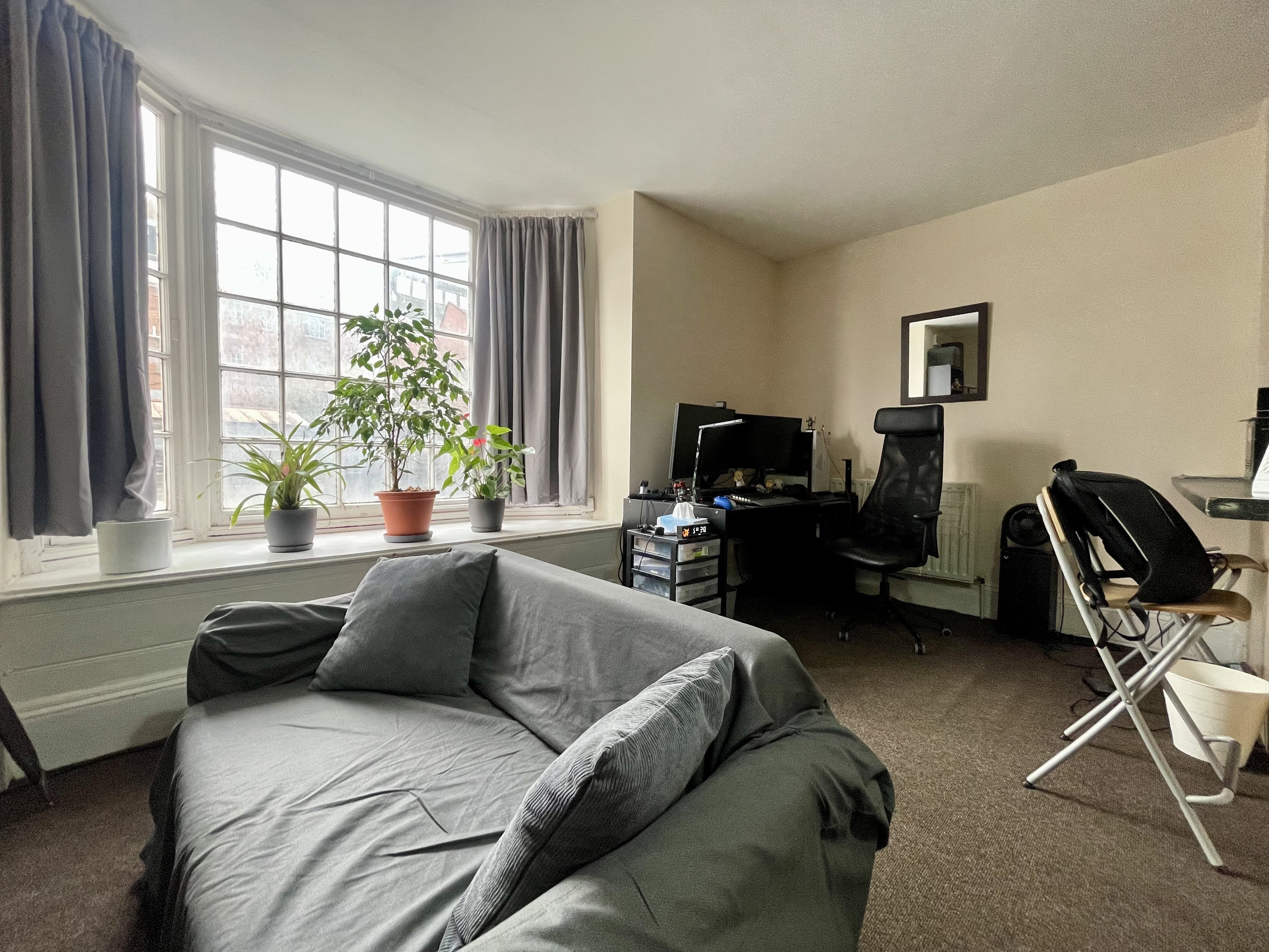 Flat Park Row in Bristol